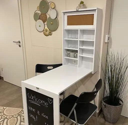 Situe Aux Abords De La Foret Avec Parking Apartment *