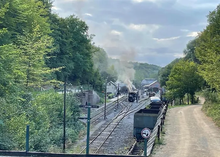 Appartement Situé Aux Abords De La Forêt Avec Parking Differdange